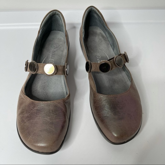 Naot Women's Size 10 Mary Jane Comfort Flat Shoe Iridescent Brown‎ Hook and Loop - Picture 3 of 6